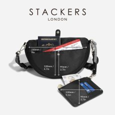 画像12: 【STACKERS】ナイロンボディバッグ　Recycled Nylon Body Bag ブラック　Black ショルダーバッグ　 スタッカーズ 　ロンドン　UK (12)